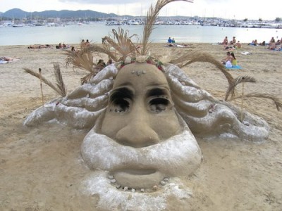 DesignDrizzle-sand-sculpture-11