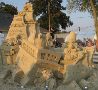 DesignDrizzle-sand-sculpture-3