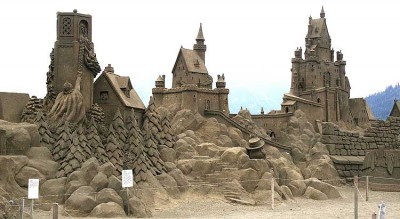DesignDrizzle-sand-sculpture-8