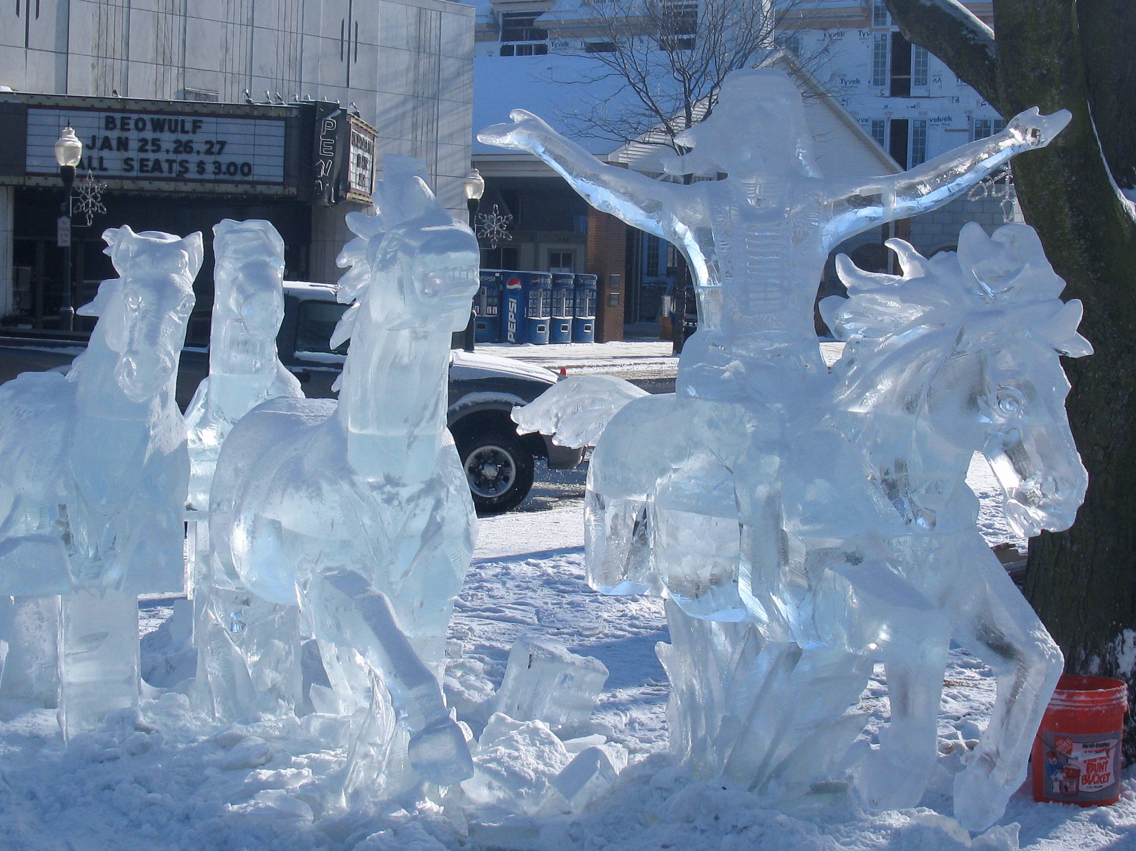 Wonderful- Creative -Ice Sculptures-25