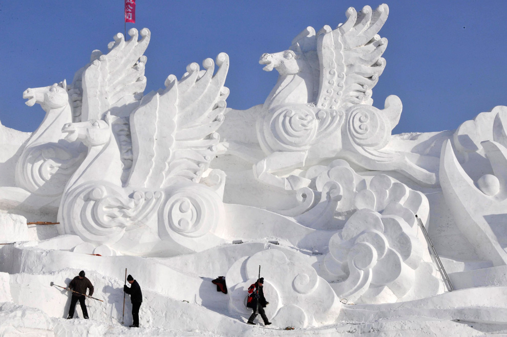 Design Drizzle-Wonderful- Creative -Ice Sculptures